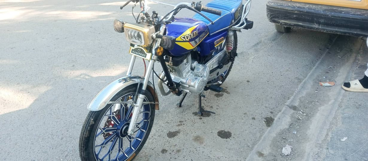 سيفان سونك موديل 2024 دراجه نضيفه كلش نقصها فقط عداد السرعه شاشه
السعر 750 بيها مجال العنوان بغداد الشعب 
رقمي ***********
