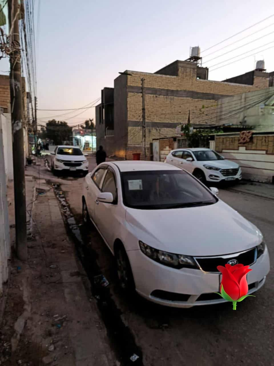 السلام عليكم … سيراتو موديل 2012 كفاله ماعده بس الباب الخلفي صبغ ول بقيه كفاله حداديه جديده تبريد تدفئه شغال السياره جاهزه من كلشي برغي معايزه رقم اربيل الماني تريد تحويل تريد وكاله بل خدمه سعر 94 وبيه مجال ..مكاني نجف رقمي…‭0781 048 0272‬
