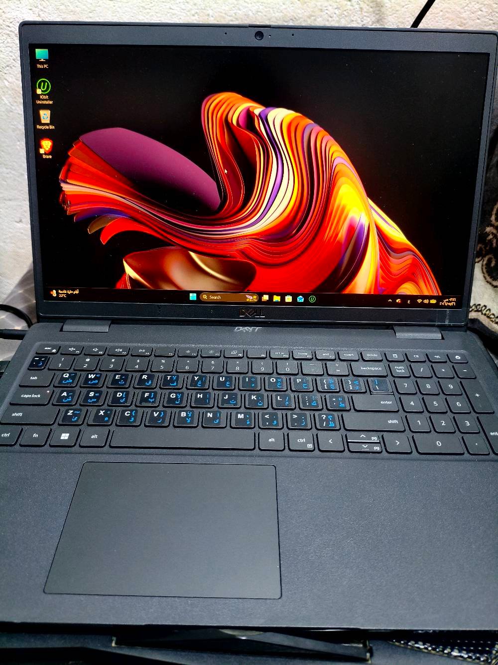 السعر 325
السلام عليكم لابتوب DELL i5 G11 
          RAM8 HARD 256 SSD نظيفه كلش
🔋بطاريه 100 شحنها يطول 3ساعات أكثر وياها فقط شاحنه مكاني بغداد الزعفرانيه
ماعندي توصيل ***********