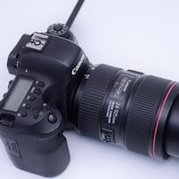 كانون • 6D مارك II • ملحقات كاملة