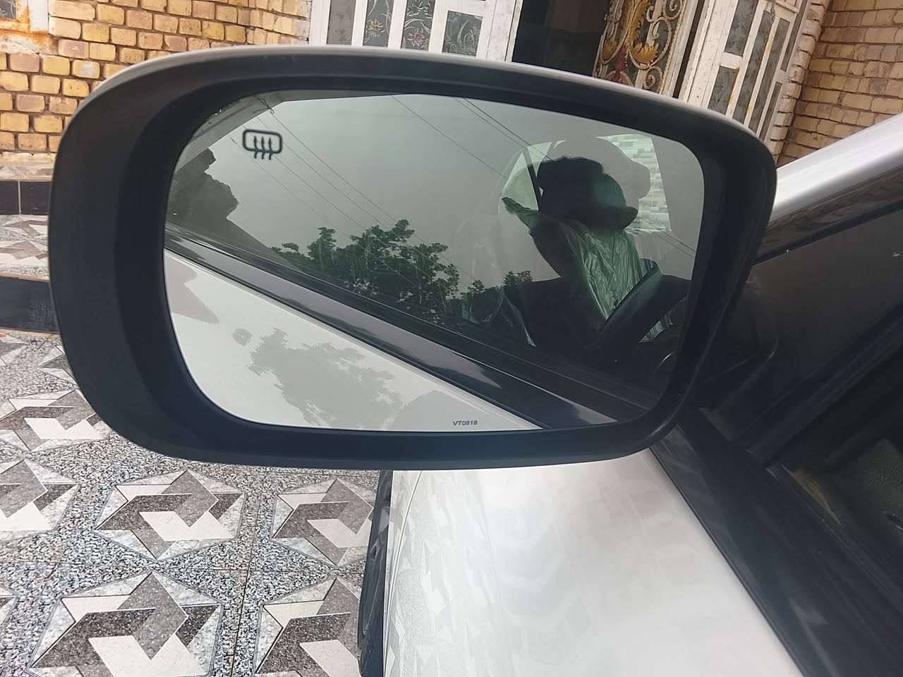 السلام عليكم مرايات أوباما اصليات هيتر  
+ دعاميه خلفيه اصليه موبر اصلي مال شريكه مختومه usa مريكي مكفوله من صبغ وتصليح مكان ناصرية ***********
