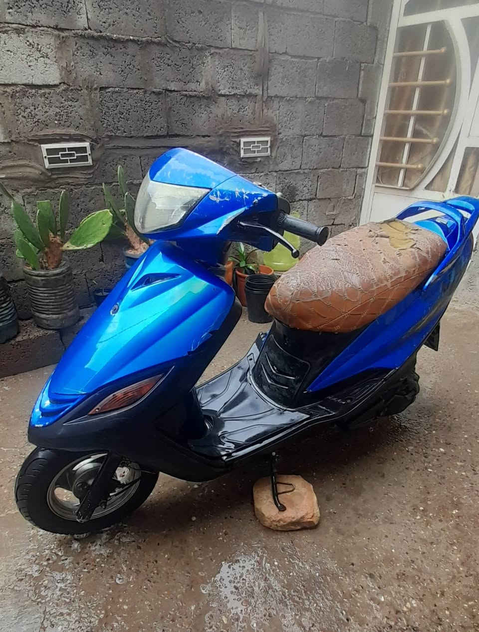 السلام عليكم
دراجة ماكس 140 مجفتة مرة وحدة قبل 5اشهر مكينتهه تخبل كهربائيات شغالة جانت تشتغل سلف بس عطلت الشخاطة هسه تشتغل هندر نكرة وهذا كشرهه مبين مابي شي سعرهه 350 الف وبيهه مجال بسيط مكان جكوك الاساتذة ***********
