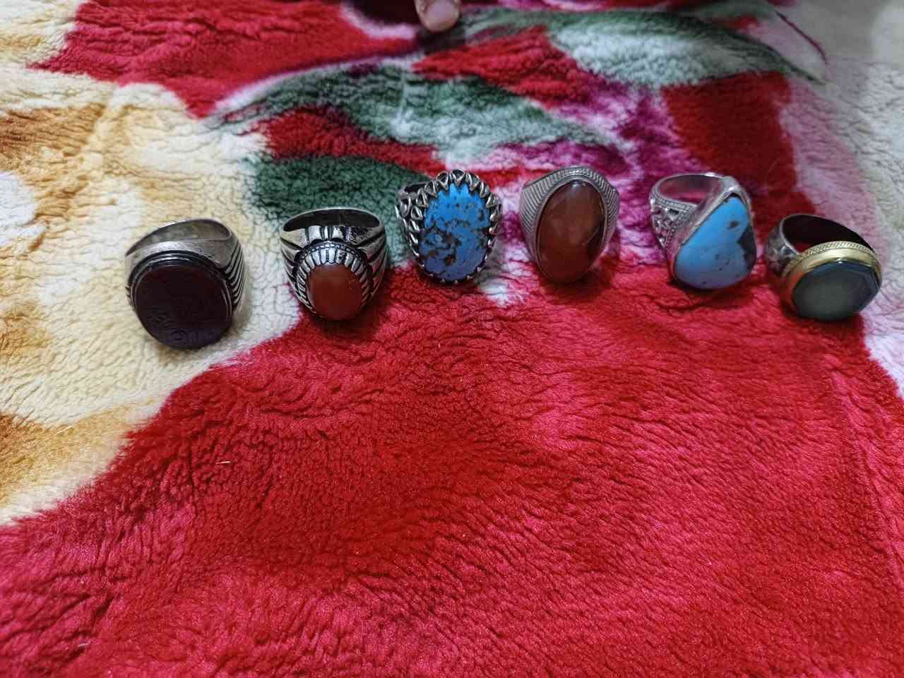 6محابس للبيع ماعرف بيهن والله اعله سعر ابيعهن كلهن فضه مكاني بغداد الحريه


**إذا كنت صاحب هذا الإعلان وتريد حذفه لأي سبب، رجاءا أرسل رسالة إلى الدعم الفني**