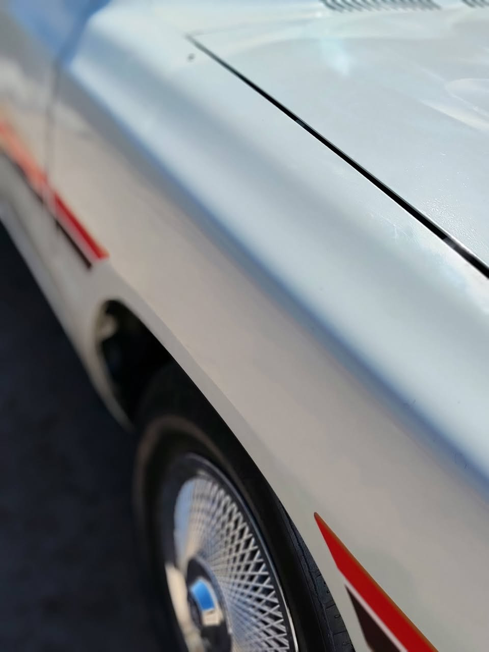 بيكم ٨٩ للبيع سياره علا وضع الشركه لاخياس  كير محرك اكسل شاصي شرط كفاله رقم الاماني صلاح الدين بيه جراد ورش حزام اي معجون مابيه الاتصال على الرقم هذا *********** وع رقم *********** السعر ٤٥ وبيه مجال
