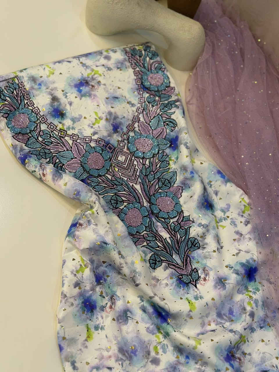 کولێکشنی نوێی دونیا ئۆنلاین بۆ جەژن 🌙✨💕 
بابەتی تایبەت و vip  
بۆ نرخ مەسج بنێرن


**إذا كنت صاحب هذا الإعلان وتريد حذفه لأي سبب، رجاءا أرسل رسالة إلى الدعم الفني**