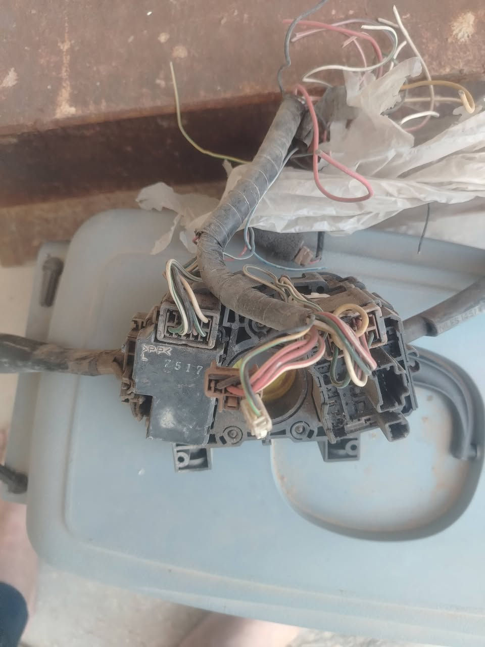 السلام عليكم كبات زوج وحساسات ومجمع مال الاستيرن وبخاخ تبريد أصلي كل واحد وسعره حي الجهاد ***********
