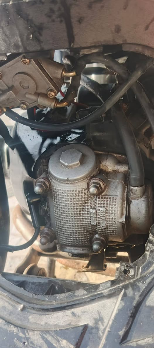 سلام عليكم دراجه ماكس مضلع نضيفه مكينه ناعمه كربايات شغله سلف شغال السعر مناسب المكان البصره القرنه الرقم ***********
