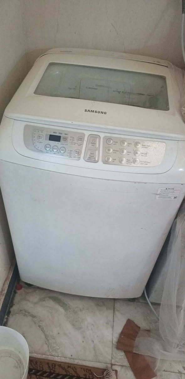 سلام عليكم ورحمة مجموعه غراض للبيع الصعوبات ثنينهم ٧٠ الغازيه ٣٠ المكانه الكهربائيه جديده بعده ٥٠ الف ام الغسل سعره الأصلي ٢٧٠ هسه سعره ١٥٠العنوتن حي صحه رقم الهاتف ***********
