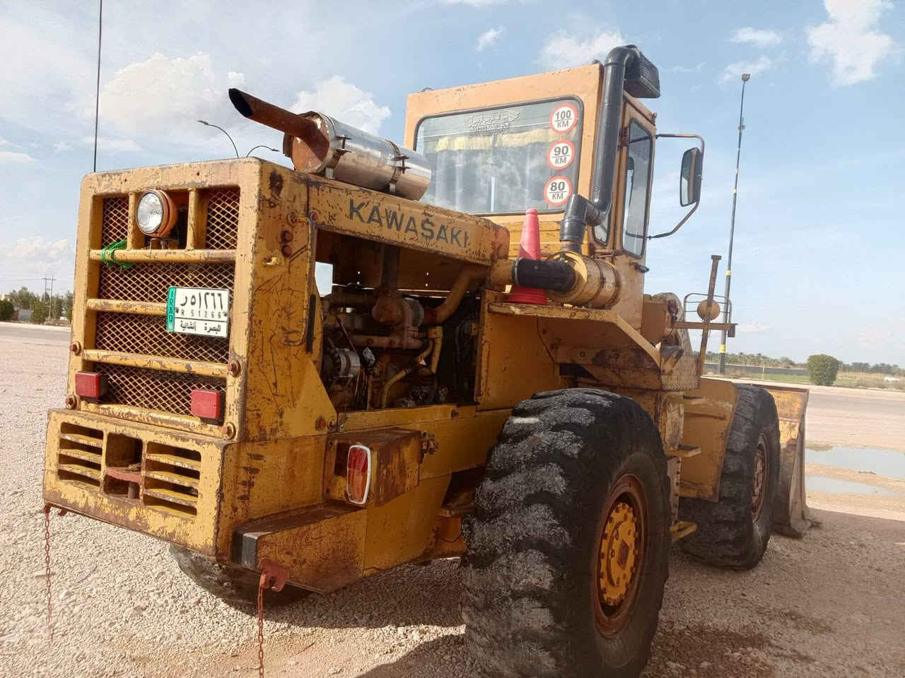 سلام عليكم للبيع شفل ٧٠ موديل٨٣ مكينه وكير وتركم كفاله تحويل ثاني يوم رقم بصره للستفسار تصال ***********
