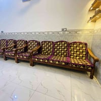 قنفات 7مقاعد • ضرر بسيط • حي ميسان كوفه