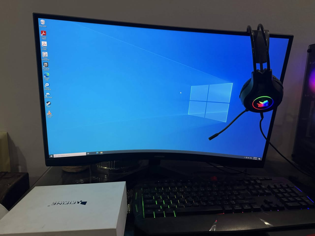 السلام عليكم شباب
Pc gaming 3060 12 gb مع شاشة Samsung 2k 165 هرتز 
مستخدمة قليل كلش 

المواصفات:

Rtx 3060
16 gb
مساحة 1 تيرا hdd
128 ssd
معالج ryzen 5 3600

مواصفات الشاشة:

Samsung 165 هرتز 
دقة 2k 

سبب البيع
1 ما اعرف للحاسبات وما عجبني عالم الpc
2 اريد ابدل كونسول اريحلي

السعر المطلوب (۹٥٠ الف مع الشاشة)


**إذا كنت صاحب هذا الإعلان وتريد حذفه لأي سبب، رجاءا أرسل رسالة إلى الدعم الفني**