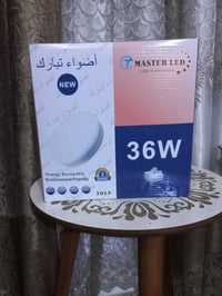 عندي ١٠٠ كلوب ظاهري للبيع كلهن شلعه وحده ٣ حركات أبيض وشمسي وأصفر مستع...