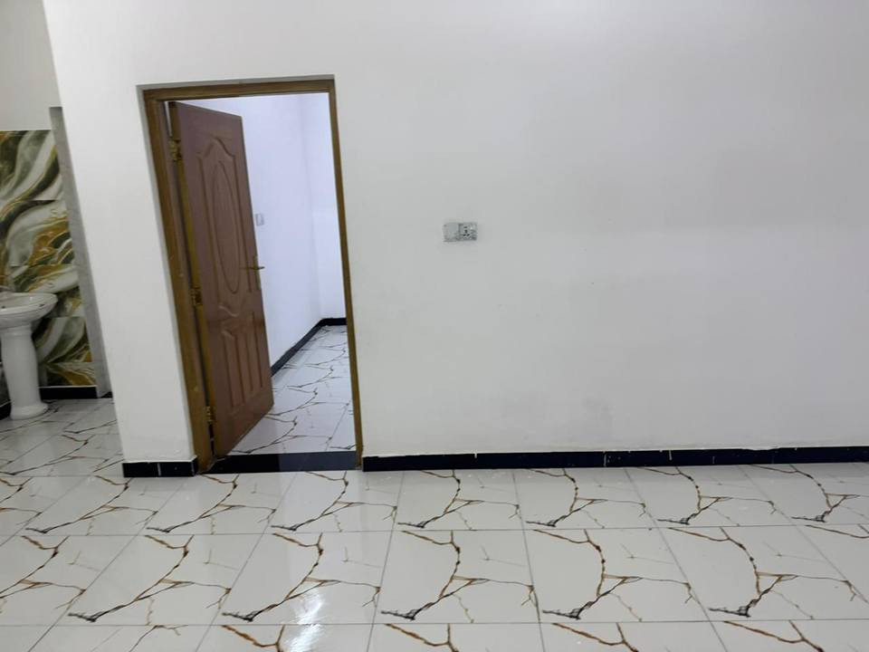 🔰 شقة سكنية للايجار في الجبيلة 🔰

▪️طابق اول
▪️بناء جديد
▪️غرفتين منام
▪️صالة
▪️مطبخ
▪️صحيات

➖ الإيجار الشهري 600 الف نهائي ➖

#شركة_المهندس_العقارية ***********

عنوان المكتب /  حي الاندلس - شارع الجبيلة العام - قرب مدارس الاندلس الأهلية البصرة, العراق
