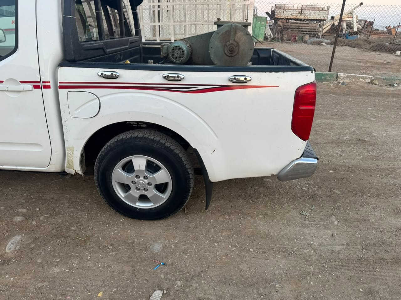 نيفاره 13 اوتماتيك 
رقم اربيل 
السعر 90$ 
***********
