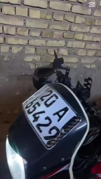 دراجة بوكسر موديل 2022 الدراجة مزودة وكلش نظيفة مبدل بوشة وبستم مال ال...