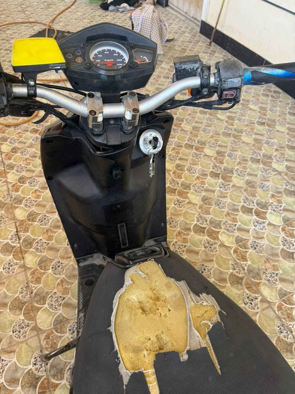سلام عليكم دراجه جبلي مال رمبه صاراله شهرين من نازال دراجه مكينته تخبل منزله 1150 جيب فيتر وفحص شراي يدك عل رقم سلام عليكم دراجه جبلي مال رمبه صاراله شهرين من نازال دراجه مكينته تخبل منزله واحد وربعميه رايده 1150
 ***********
مكاني تاجي ابو عضام
