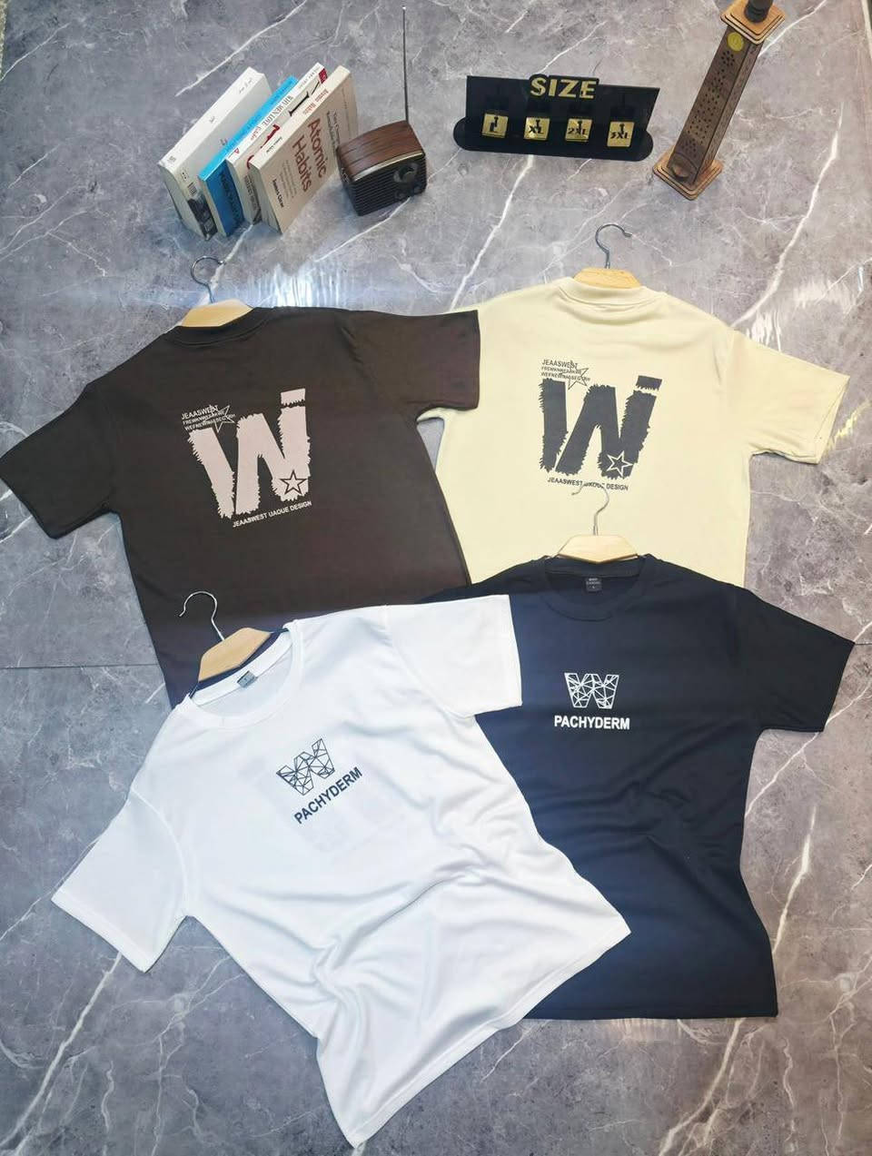 تيشيرتت رجالي  قماش 2 خيط
قياسات 3XL / L 

القطعه ب4 آلاف 
الشد 16 قطعه كامل الوان ب64 ألف 

متوفر اسود زياده


**إذا كنت صاحب هذا الإعلان وتريد حذفه لأي سبب، رجاءا أرسل رسالة إلى الدعم الفني**