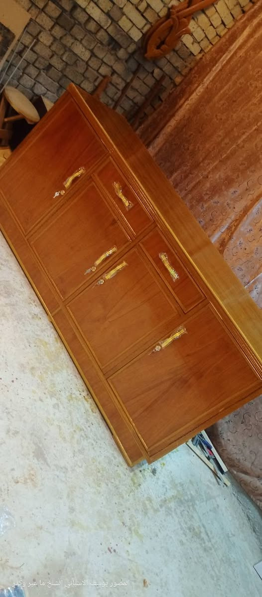 بوفيه مترين مستعمل نظيف مكان بغداد الأمين الثانيه ***********
