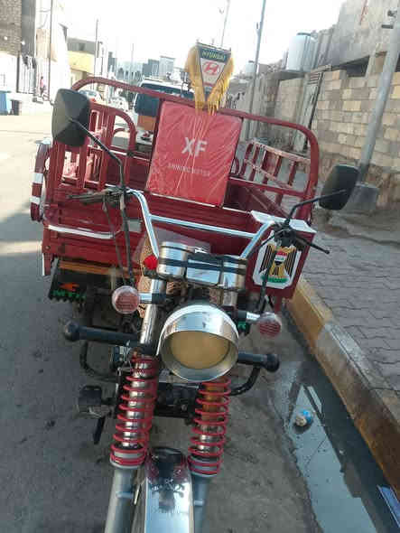 شباب ستوته للبيع موديل 20 وراق بيه ستوته جديده وخير من الله كلهه شغاله ونضيفه سعر  مليون 650 وبيع مجال قليل مكان رمادي رقم لهاتف ***********
