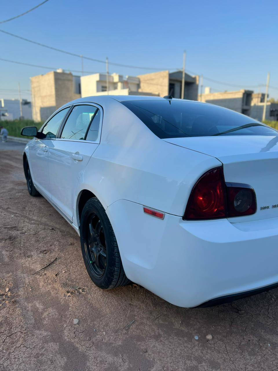 ‏سلام عليكم 🤚🏻
‏للاستفسار:***********
‏سعر :(85)💵ورقه وبیها مجال 
‏———————————————
‏شوفرلیت مالیبو(2011) 
‏ سياره شرط مكينه گير صدر تبريد وكهربائيات كله شغال مکفوله ونضیفه 👍🏻(سيارة  بیهه جاملغ  صبغ )
‏——————————————-
‏مواصفات السیارة:
‏Lt محرك مرغوب 2400
‏بدون تنقیص ولا تبخیر وبشرط
‏ 💯
‏كهربائيات كله شغال 
‏ 
‏سیاره حلوه مال بیت
‏———————
‏رقم سليمانيه شرط تحویل شرط غرامه 👍🏻
‏سنویة جدیدة لغاية2028
‏———————————
‏عنوان :دیالی -خانقین
