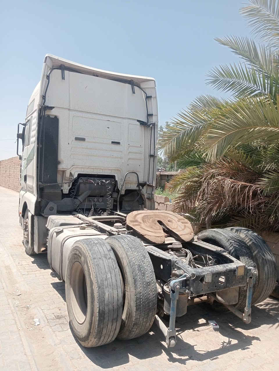 السلام عليكم مان للبيع 2003 مسجله صهريج بالثانويه حجم المكينه 460 السعر التليفون ***********
