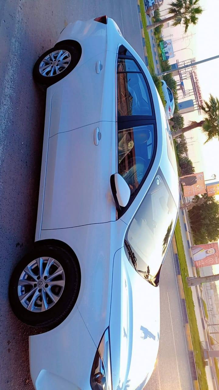 🚘السلام عليكم للبيع MG ROEWE🚘
 موديل ٢٤ ماشيه 38/ 🚏زيرو ضمان شركه فول مواصفات مزوعه
رقم اربيلي دولي بسمي. مكاني بغداد الحريه  هزه كامله التحويل ثاني يوم
مواصفات
1/محرك تيربو1500
2/ فتحت سقف
3/تحكم ستيرن
4/كامره خلفيه 360درجه
5/حساسات خلفيه
6/حساسات اماميه
7/كشنات جلد
8/تدفئه كشنات
9/زنون
10/تحكم وتشغيل بصمه
11/شافط ضباب
12/مري شفط
13/شاشه دشبول تحكم
14/ شاشه تحكم موبايل
15/ مانع انزلاق
16/تثبيت سرعه
17 وبعد كلش هواي بيه مواصفات 
السعر(113)وبي مجال
الاستفسار الاتصال /***********
