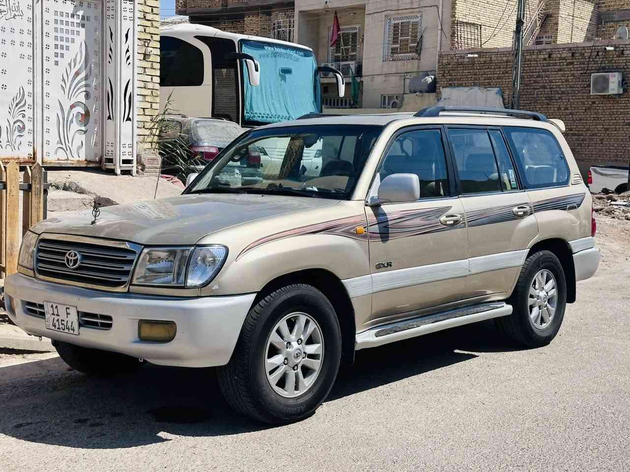 السلام عليكم لاندكروز 2004 محدث 2007  تبريد شغال  مكينة بلادي ستة سلندر   والكير بلادي  ملاحظة السيارة مصبوغة عام للجمالية 

سعر السيارة  105 ورقة مجال للطيبين

الرقم ***********

مكان السيارة بغداد الشعب
