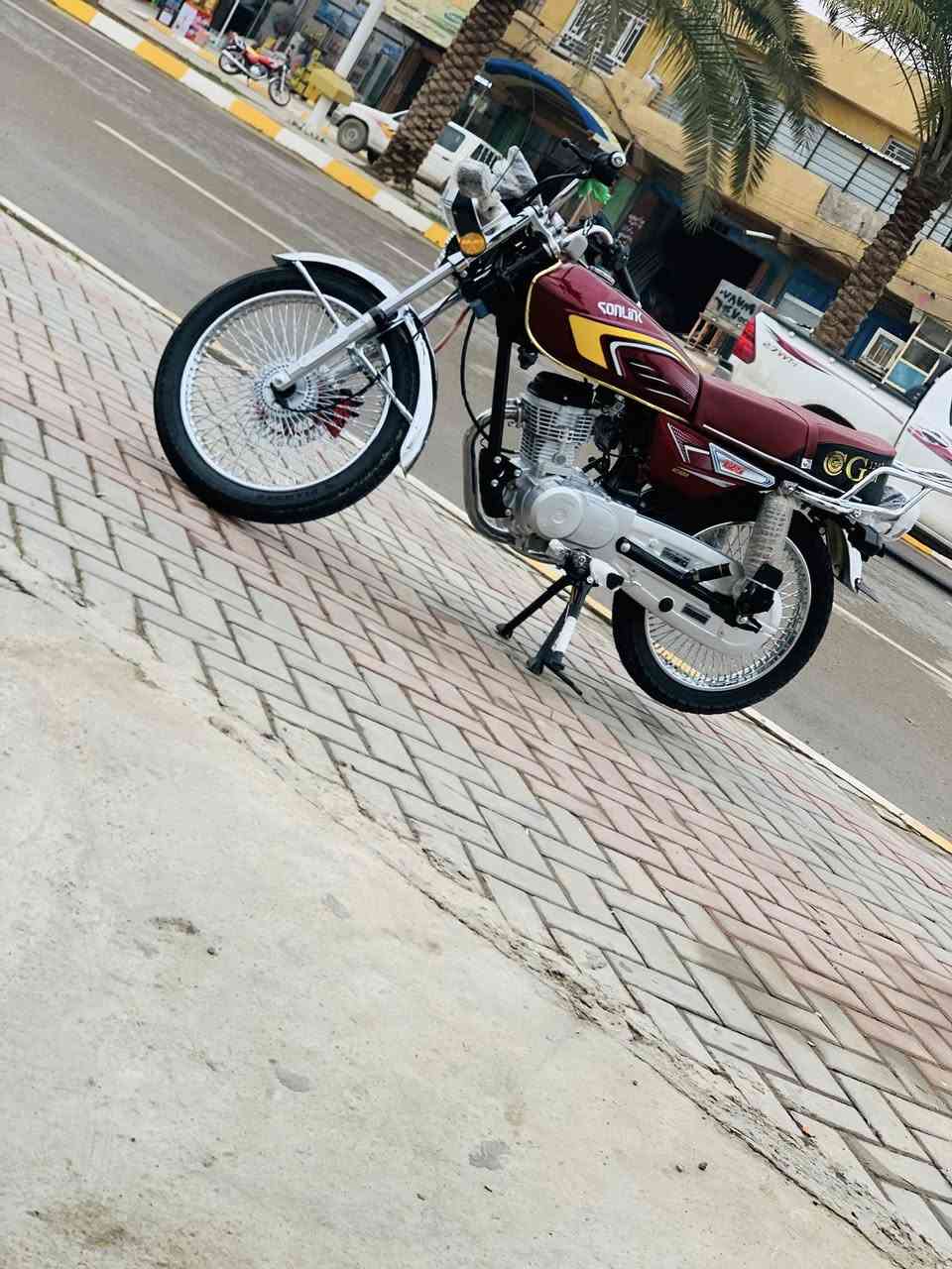سلام عليكم دراجه للبيع مال جناي دراجة حلوة و نضيفه مكينه ما مفتوحه بعدها بضمانها موديل ٢٠٢٥ ما محطوط عليها سبانه مكاني الدجيل الاستفسار :***********
