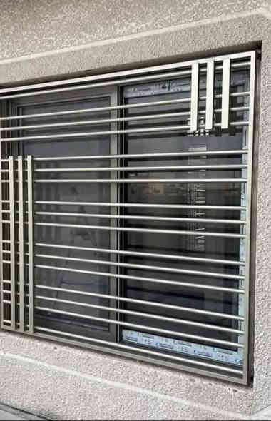 ورشه الجــبوري
للحـداده العـامه 

ابوب_شبابيك

مضلات_كي_سبان

سندويج_بنل

وكل ما يخص الحداده
 اسعار جدآ مناسبه 
اسعار خاصه للمقاولين والمهندسين 
نعمل ع جميع مناطق بغداد 
عنوان الورشه
هورجب قرب المدارس مجاور
ابو زوين للصالنصات
هـ *********** واتسـاب
