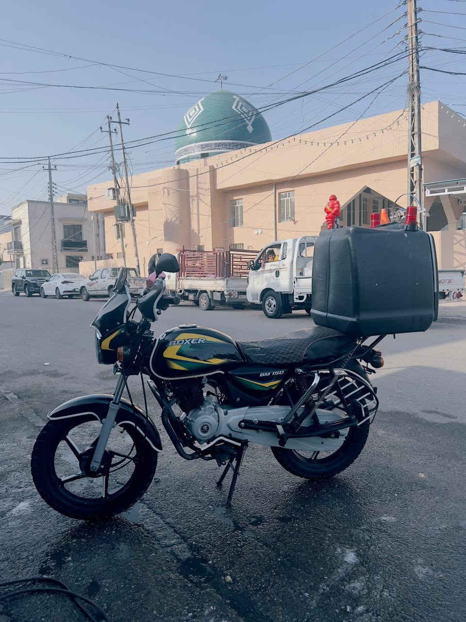 سلام عليكم دراجه بوكسر مديل 21دراجه زيرو مخزنه 4سنوات دراجه جديده بمعنه الكلمه أوراقه كامله 7اوراق مدفوعه كمرك جهاز من كلشي اي نقص مابيه تجي وتفحص وتروح مكان بغداد البياع السعر 2مليونين وميه وبيه مجال حق الجيه وهذا رقمي ***********رجاء المؤشراي لايكسر بل سعر رجاء الدراجه متعوب عليه
