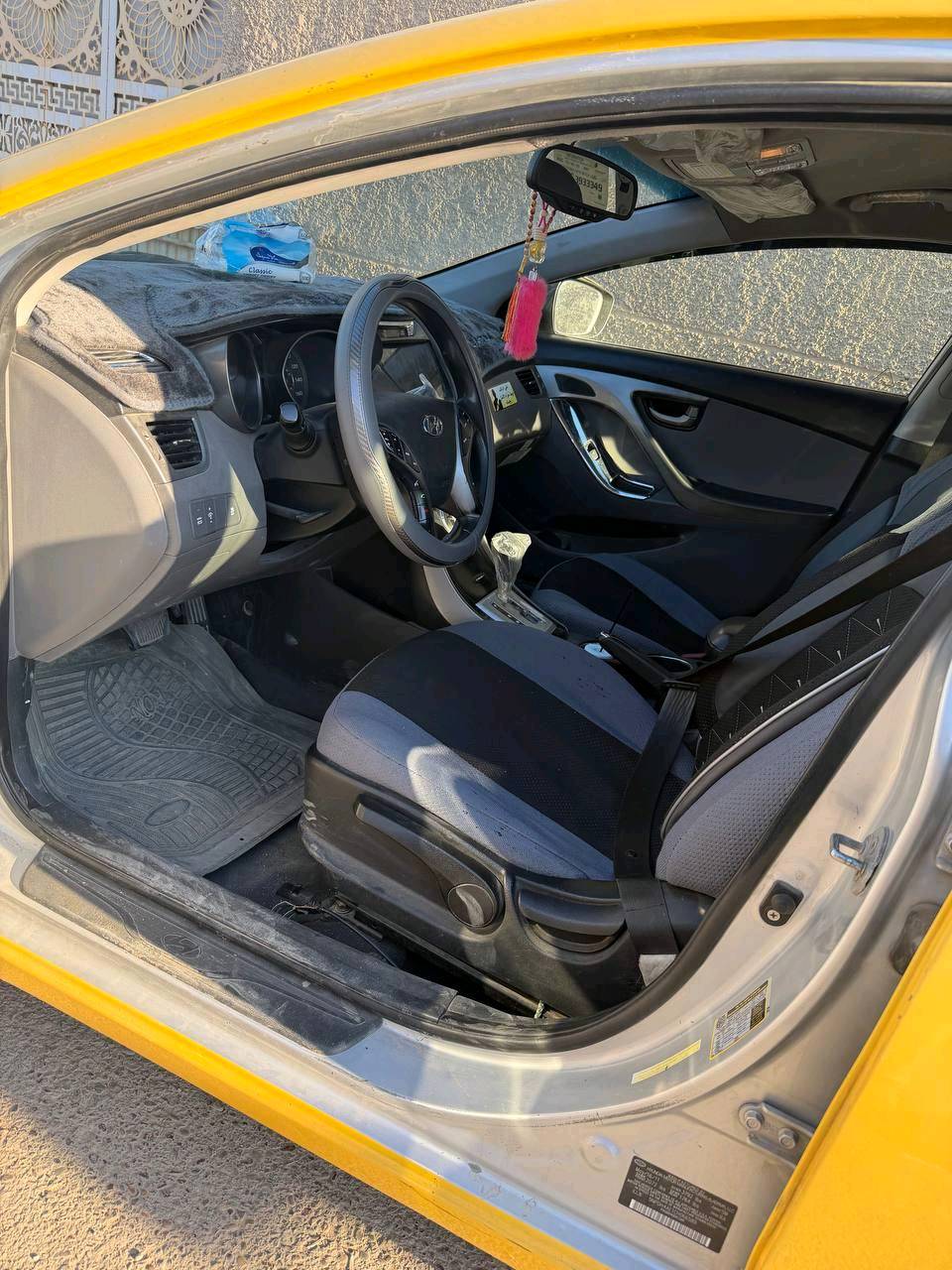 النترا 2012 مضلع وارد امريكي حادثهه جاملغ وبنيد مبدل بلاد بدون دواخل رقم بغداد انكليزي باسمي سنويه لل٢٨ هزه جديده تخم تاير جديد صدر جديد تبريد تدفئه كير خير من الله مكينه بيهه بخار مكينه ١٨٠٠ دوش للبيع السعر 87وبيهه مجال قليل مكاني بغداد المعامل الحسينيه رقم الهاتف ***********