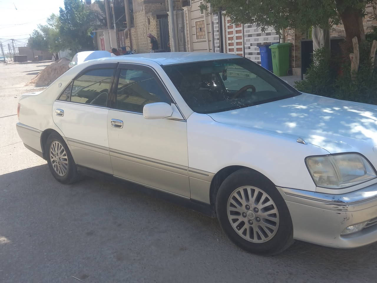 سياره ملكه ادوات ادوات كصه بجم رقم مطابق واحد على واحد 3 دكم عادي جاهزه من كلشي حداديه تخم تاير تبريد تدفئه كشنات كهربائية ستيرن كهرباء سعر 38 وبيها مجال حك جيه رقم الهاتف ***********
