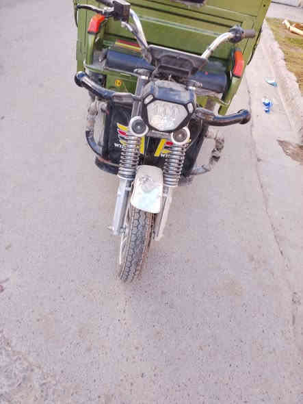 لسلام عليكم ستوت الشحن الله شاهد الباتريات دبل ساره مليون وبيها مجال عنوان بغداد هذام***********6
