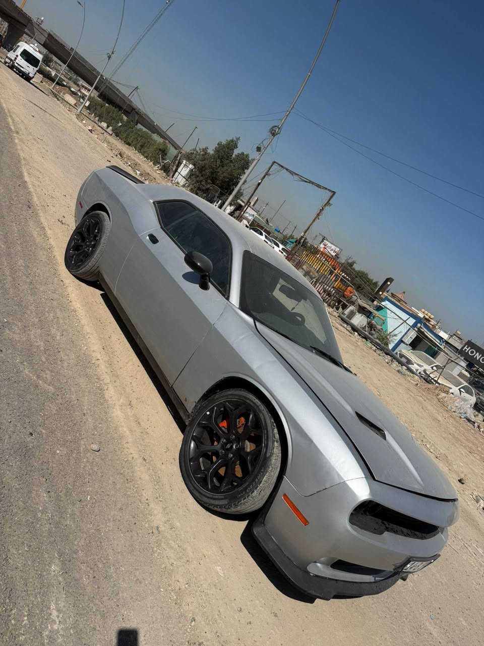 للبيع چالنجر موديل 2023 السعر 135وبيه مجال محرك V6 ماشيه 80
***********
