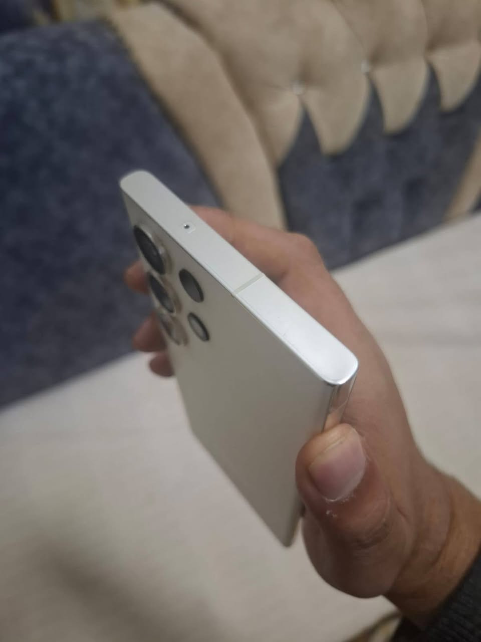 السلام عليكم ورحمة الله وبركاته سامسونگ s23 الترا لون ابيض ذاكره 512 ذاكره 512 الجهاز مجرد مفتوح من الكارتون مخليله لزگه وضامه ما استعملته اكفله من الشخط والزلغ الجهاز اذا طلع بيه شخط وزلغ يرجع كيبل الشحن مالته مامفتوح بعده ضمان شركة الوطني اريده بمليون وميه وخمسين (1،150)  اخوان رجائآ لحد يگلي سعره 700 و 750 ترى كلشي اكو بالسوگ


**إذا كنت صاحب هذا الإعلان وتريد حذفه لأي سبب، رجاءا أرسل رسالة إلى الدعم الفني**