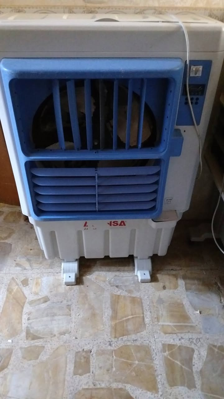 للبيع كونفيرات كينوود اماراتي وايراني إستعمال مكتبي احجام كبيره كوفه ***********
