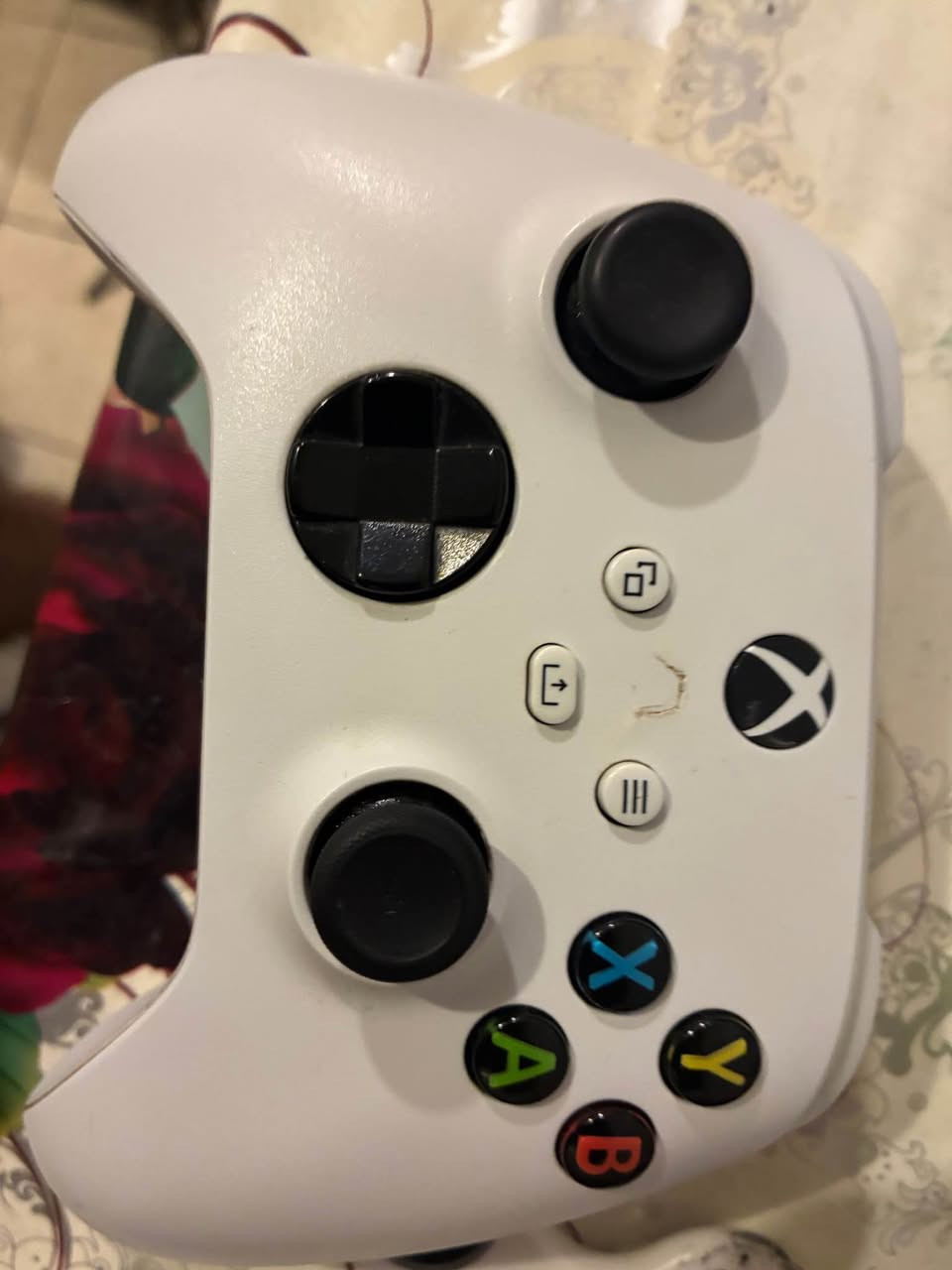 السلام عليكم  xbox series X  للبيع نظيف كلش اي شخط مابي استعمال قليل كلش لان ما اعرف العب بالجوستك 
كامل كل ماحقاته ما عدى اليده هيه مال جهاز series s البيضه 
سعره قفل 550 الف 
*********** بغداد, العراق
