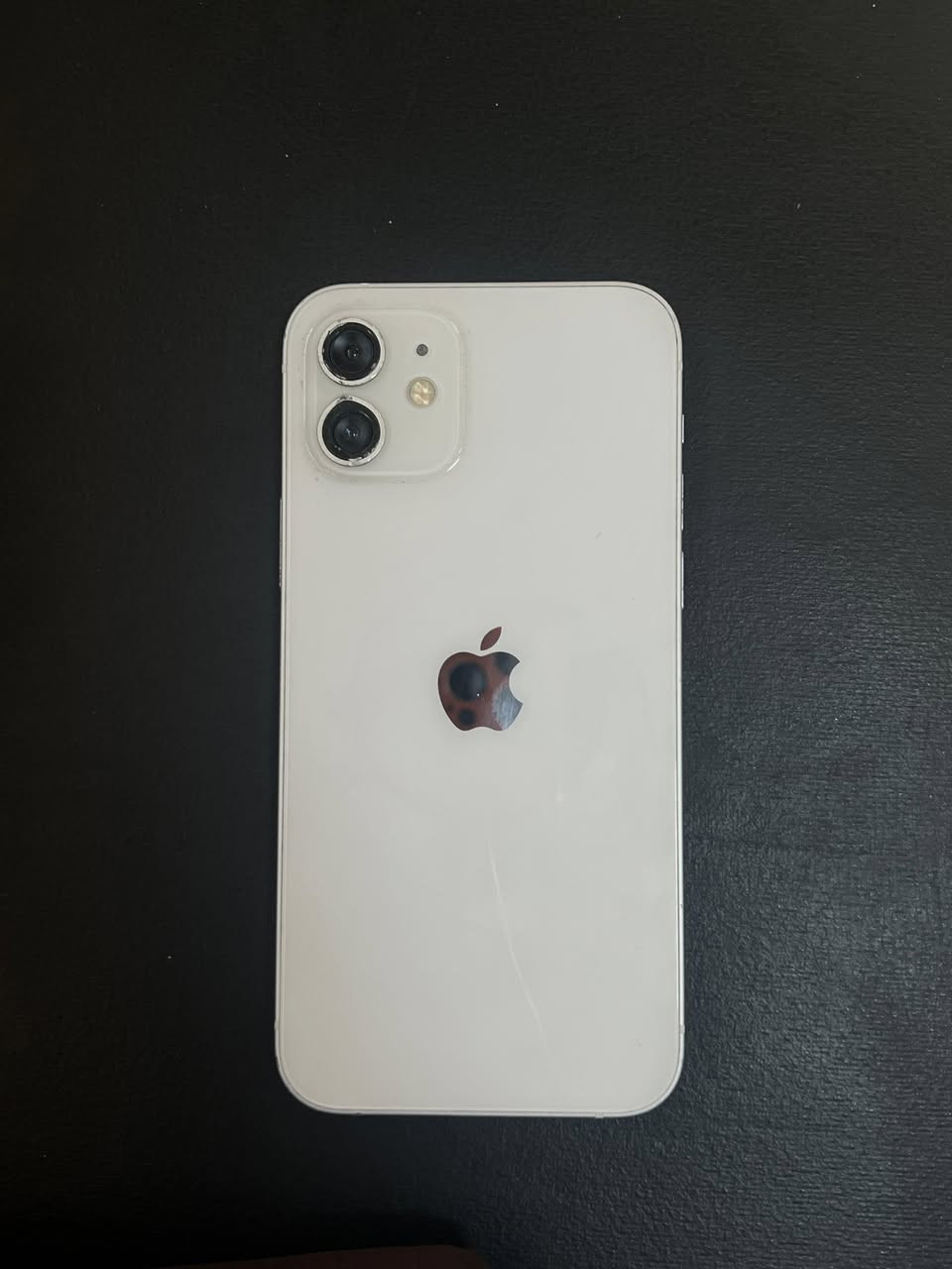 سلام عليكم آيفون 12 عادي ابيض بطاريه 88 كلشي مامبدل بي شرط على فحص فقط كامرات مكسوره وشغاله هم مساحه 128 مكان بلديات شارع المصرف واتساب فقط *********** سعر كلش مناسب خاص
