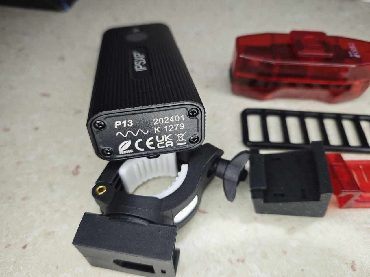 ipsxp p13 bicycle light السليمانية, العراق


**إذا كنت صاحب هذا الإعلان وتريد حذفه لأي سبب، رجاءا أرسل رسالة إلى الدعم الفني**