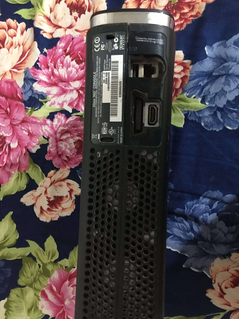 اكسبوكس ٣٦٠ مهكر سعره 85 

‎بي 80 لعبه قوية و الهارد اصلي

‎يجي ويا جوستك و محوله اصليه

موديل جاسبر ٢٠٠٩ يعني من اقوه انواع ال٣٦٠

‎الجهاز مهكر بي نضام ارورا العربي 

يشغل العاب مال اكسبوكس القديم هم

الجهاز نضيف و كلش مرتب و بي العاب اشكال انواع متنوعه

‎سعره 85 الف

واتساب للمراسله او خاص
***********

‎مكاني بغداد اليرموك
