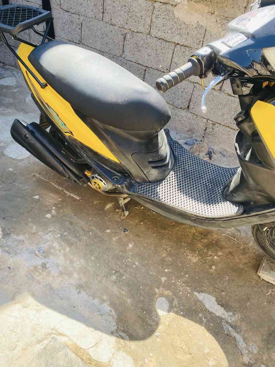 دراجة ماكس عدلة مكينة بلادية كفرات
تجاري بشاير شغالة نظافة 100%100
السعر ٥٠٠
شرط الفحص هاذ رقمي ***********
