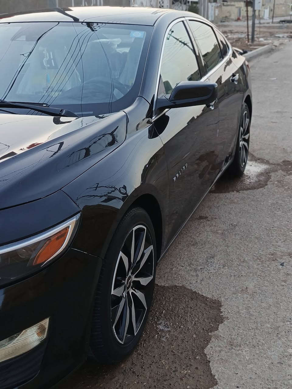 سلام عليكم سياره ماليبو موديل 2021 سياره معوقين بعدلهة ثمن تشر وتصير حره سياره حلوه وجاهزه محرك كير حداديه تخم تاير تبريد ثلج رقم بغداد فول مواصفات ما عده الفتحه فأتRS
✅تشغيل عن بعد
✅صندوك كهربائي
✅تحديد مسار
✅مانع انزلاق
✅لادارات امامي و جانبيه
✅ تحكم ستيرن
✅ كشن كهربائي
✅شاشه كبيره
✅لون اسود شذري 
السعر 100وبيهة مجال مكان السياره ميسان للاستفسار الاتصال على هاذ  الرقم*********** مكلف بلنشر
