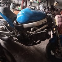 بطحvtr1000 للبيع دراجه عاطل بيها سلف 07842560791