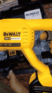 البيع جديد لوك  سعره  خاص   ***********
