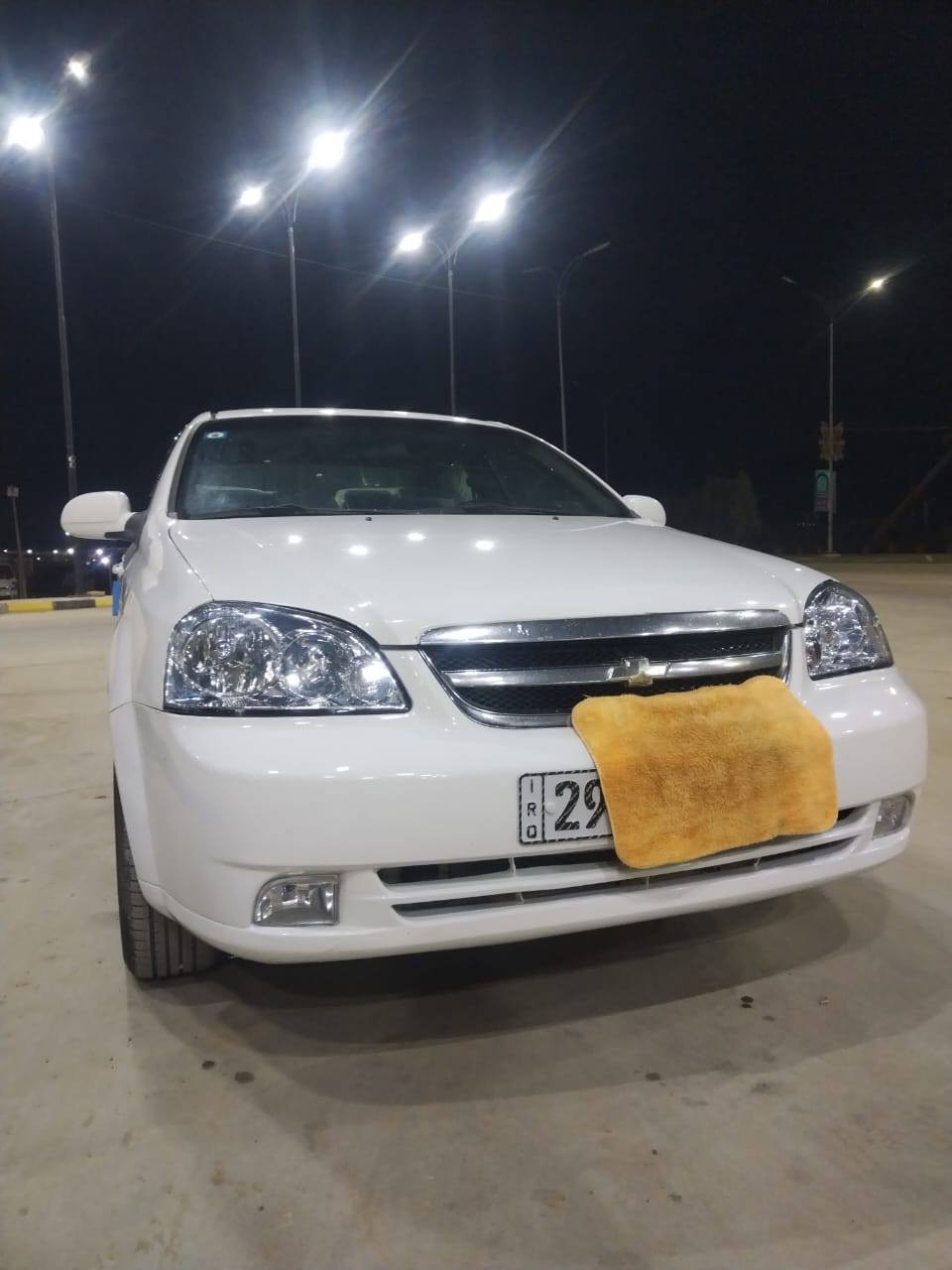 السلام عليكم اوبترا للبيع مديل 2011  ما عده ذني طخات الماشر عليهن سعر 83 وبيها مجال رقم هاتف ***********
