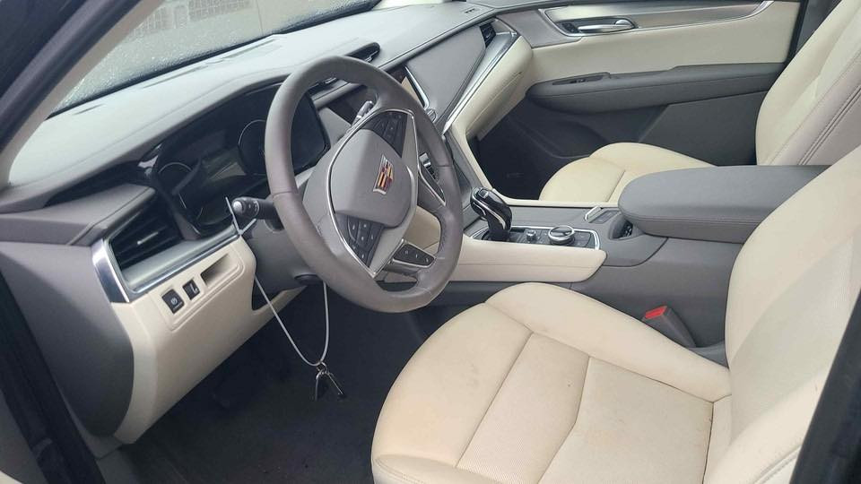 للبيع كديلاك 2021 حره بدون رقم منفيس بسمي ابيعه ع وضعه غرق بدون حادث السعر 130
العنوان بغداد ***********
