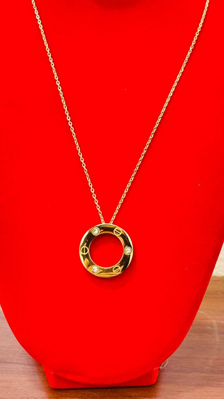 قلادة✨السعر✨ 5 الاف
توصيل مجاني داخل السماوة 
توصيل محافظات 3 الاف 
السماوة حي العزل ***********
