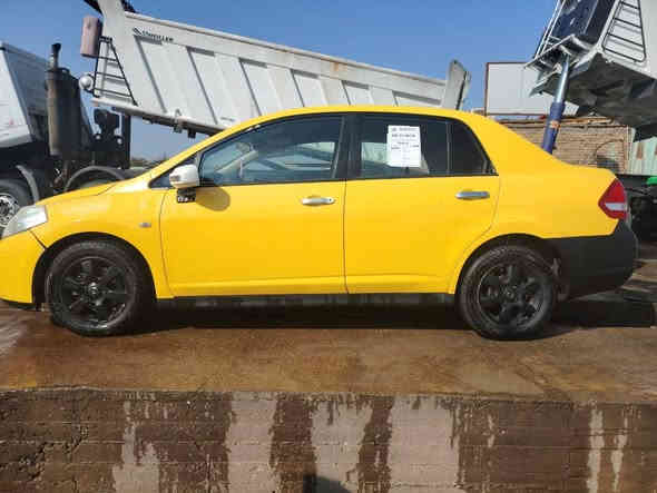 نسيان فيرسا موديل 2009 تكسي سياره نضيفه وجاهزه خير من الله رقم ذي قار جديد سنويه لل28 الاستفسار *********** السعر 53
