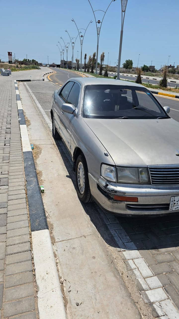 سياره بطه رصاصي مديل 92 سنويه ل 2029
 جاهزه حداديه تخم تايرات كير مكينه تبريد شغال 
السعر 50 وبيها مجال واذا مراوس حسب القناعه 
العنوان البصره الفاو 
استفسار ع رقم ***********
