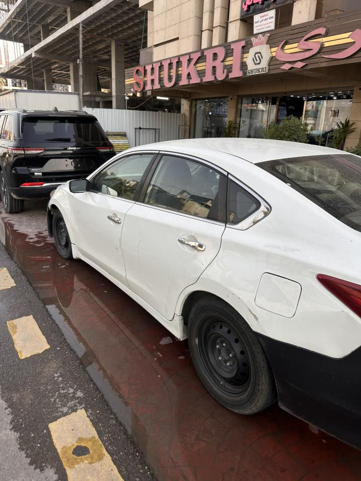 نيسان التيما وارد امريكي السونار بالصور
السعر ٨٥ ورقة 
التواصل 

‭***********‬
